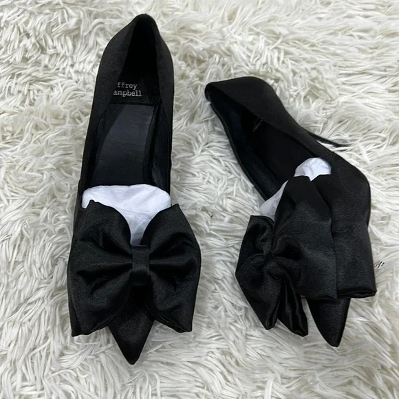 Jeffrey Campbell Women's Convince Bow Pointed Toe Pumps - Picture 2 of 7